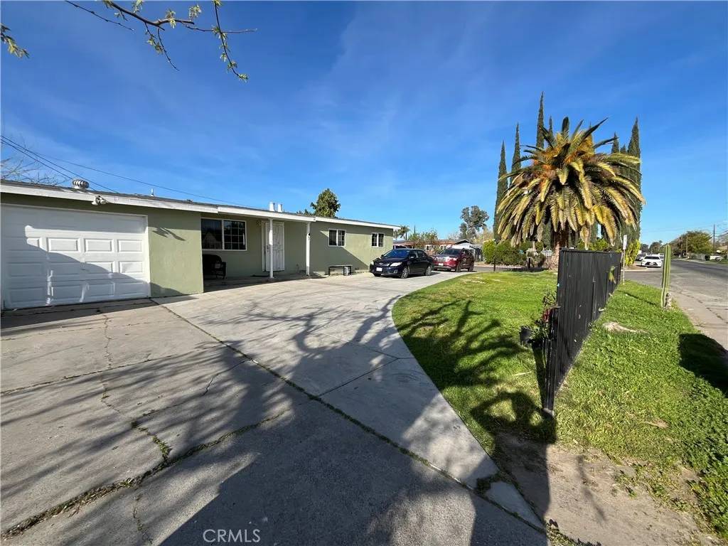 Winton, CA 95388,7114 Myrtle Avenue