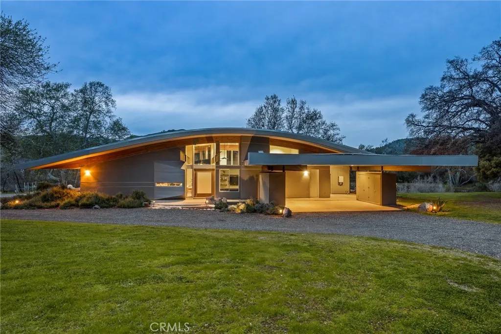 Sanger, CA 93657,26210 Elwood Road