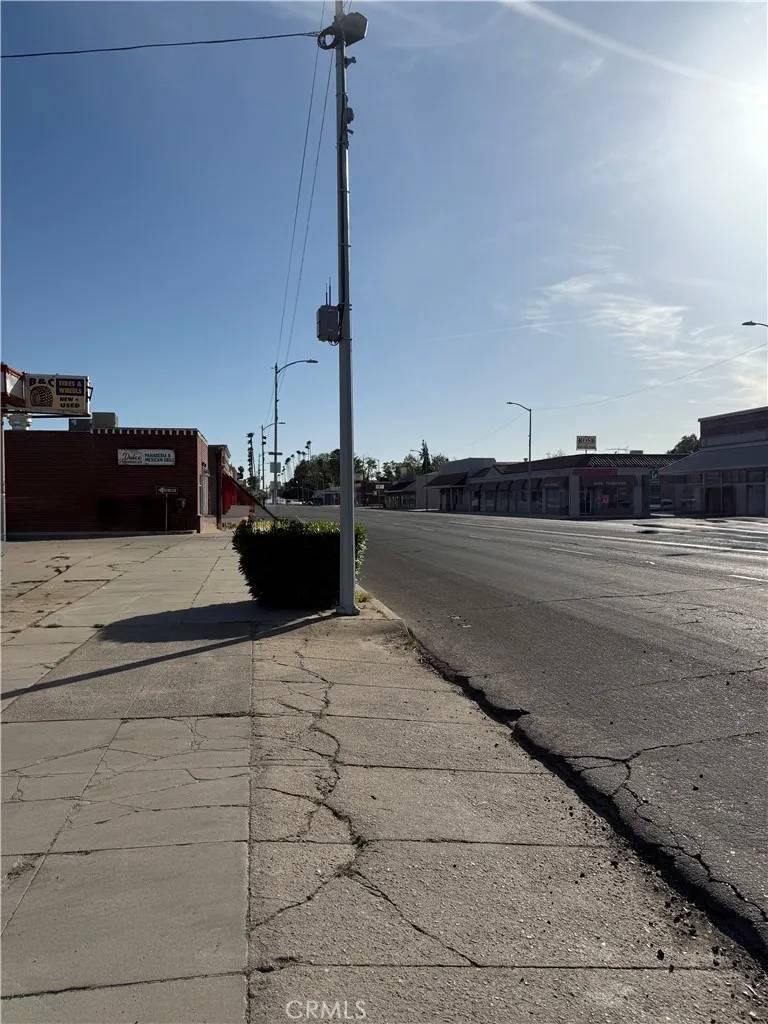 Chowchilla, CA 93610,0 W Robertson