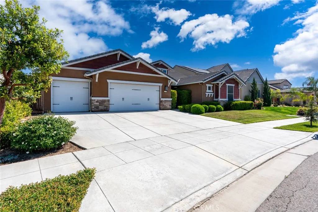 Clovis, CA 93619,3245 Lexington Avenue