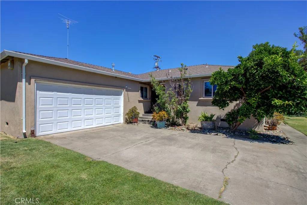 Modesto, CA 95350,1301 Kingsbury Avenue