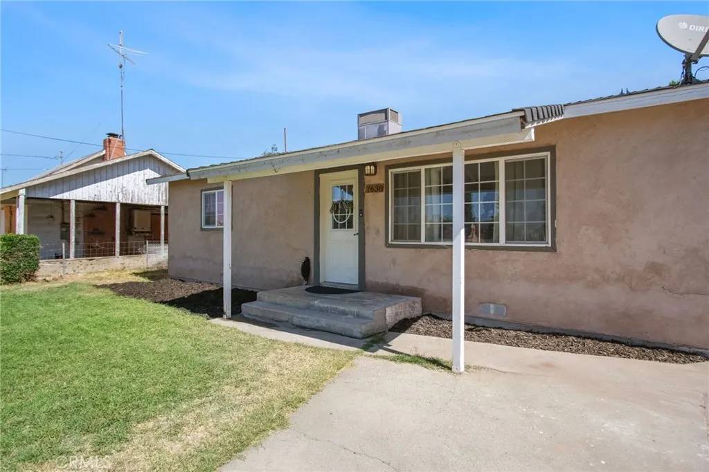 Winton, CA 95388,7638 Walnut Avenue
