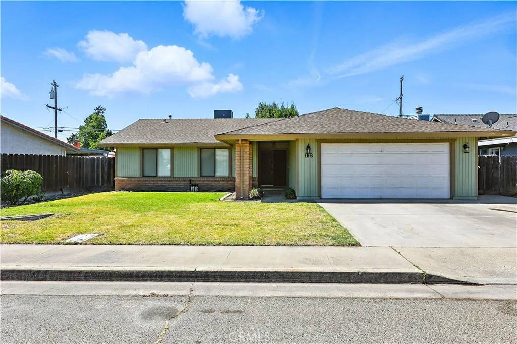 Atwater, CA 95301,166 E Holly Avenue
