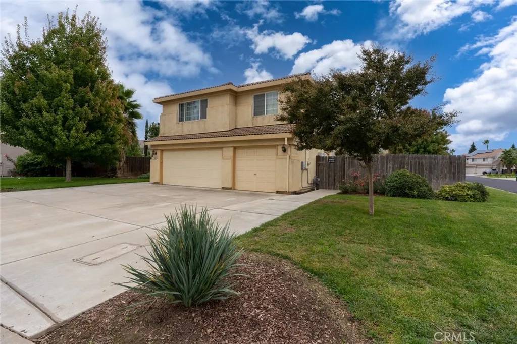 Chowchilla, CA 93610,11007 Malibu