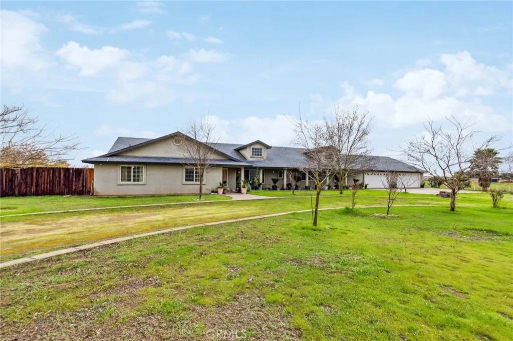 Madera, CA 93638,21791 Road 29