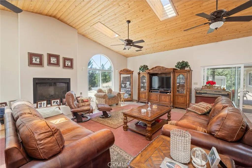 Ahwahnee, CA 93601,45544 Pine River Road