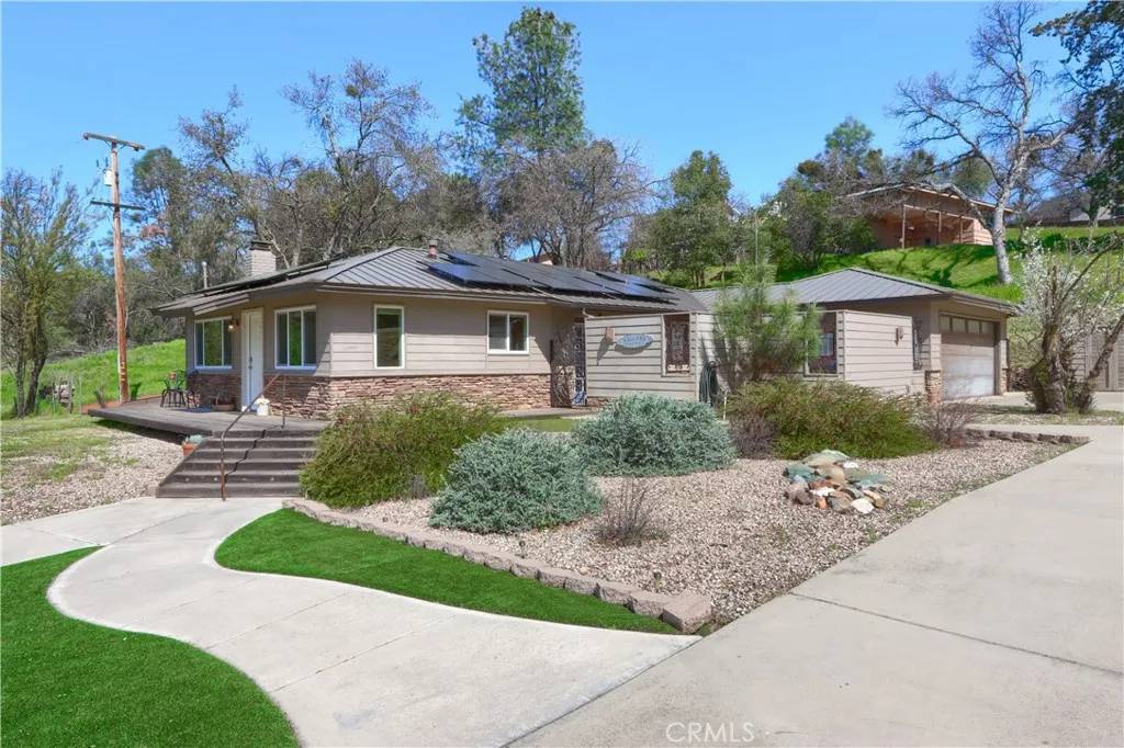 Mariposa, CA 95338,5023 Smith Road