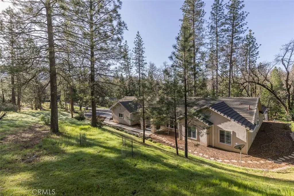 Mariposa, CA 95338,2431 Speckled Court