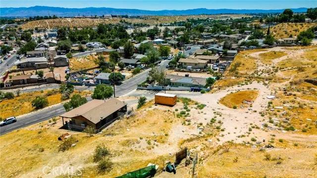 Victorville, CA 92395,16690 Allen