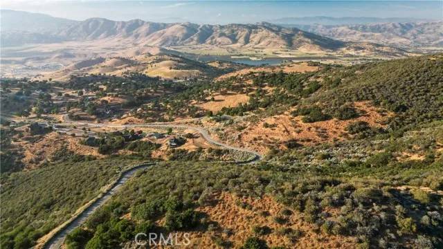 Tehachapi, CA 93561,18000 Matterhorn