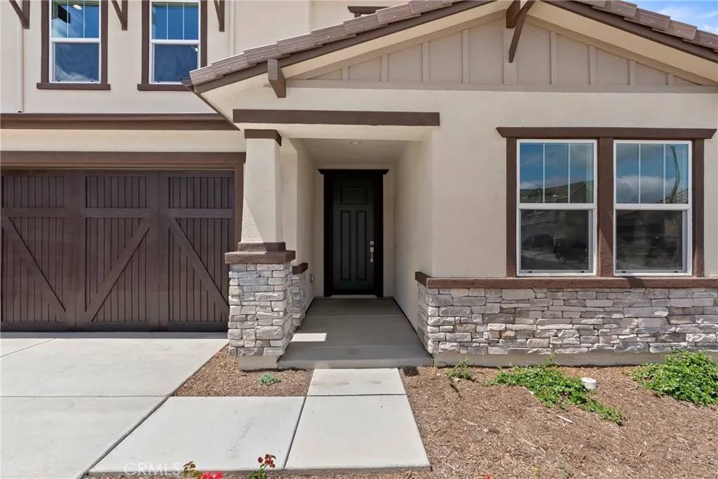 San Marcos, CA 92069,948 Visalia Place