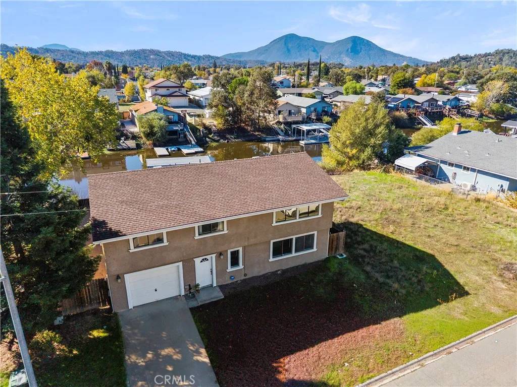 Clearlake Oaks, CA 95453,13353 Driftwood Village