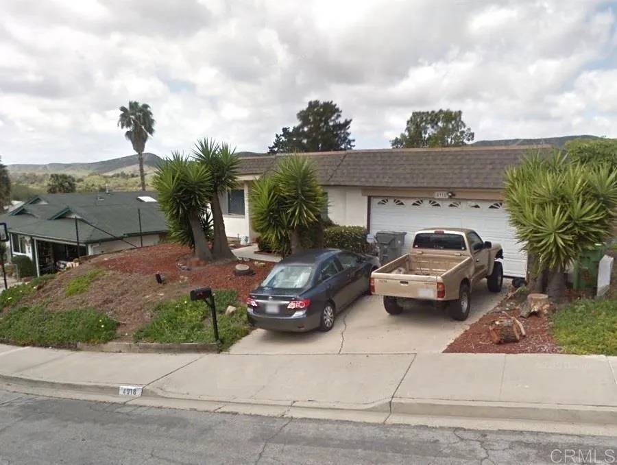 Oceanside, CA 92057,4918 Concho Place