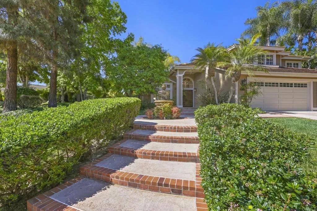 Encinitas, CA 92024,882 Marisa Lane