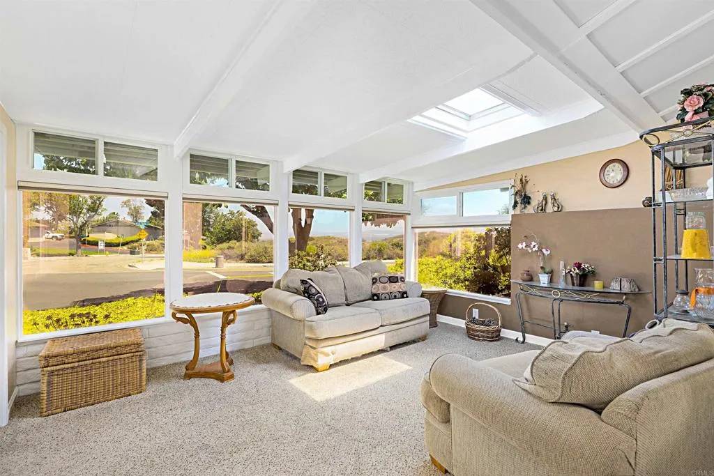 Oceanside, CA 92057,3615 Vista Bella #2