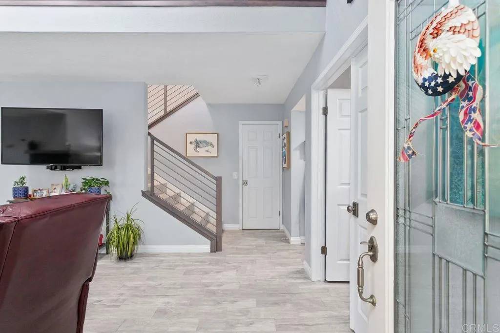 Carlsbad, CA 92011,7148 Lantana