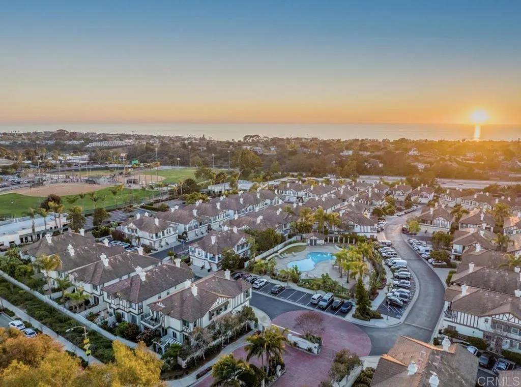 Encinitas, CA 92024,406 Bay Berry Place