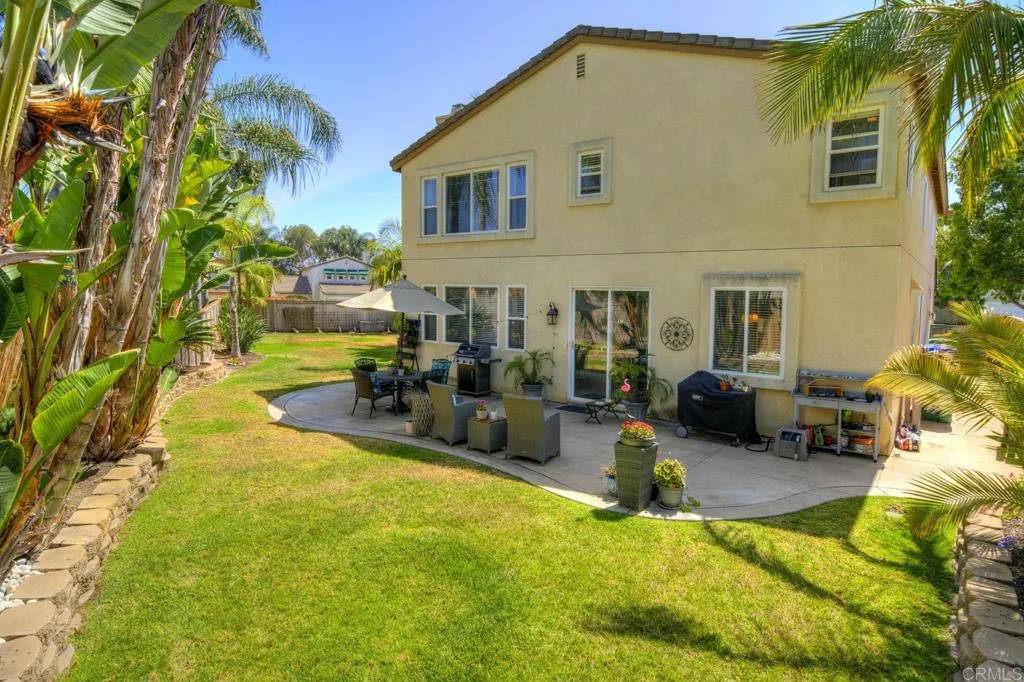 Carlsbad, CA 92009,6068 Paseo Pradera