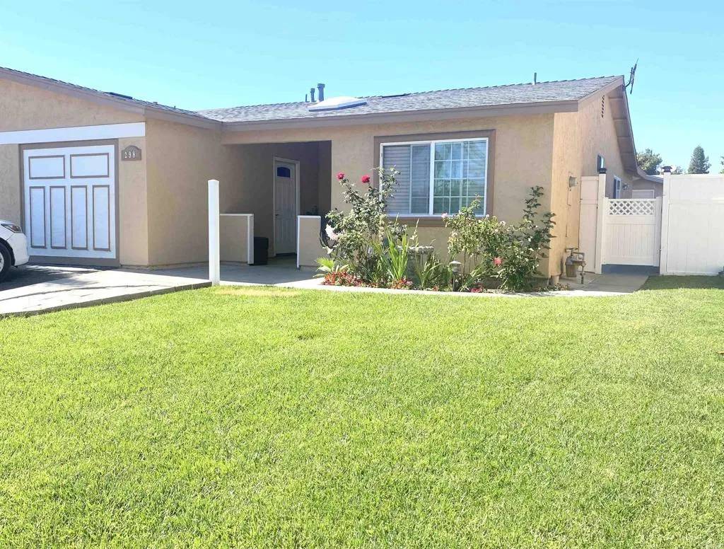 Oceanside, CA 92057,298 Avenida Descanso