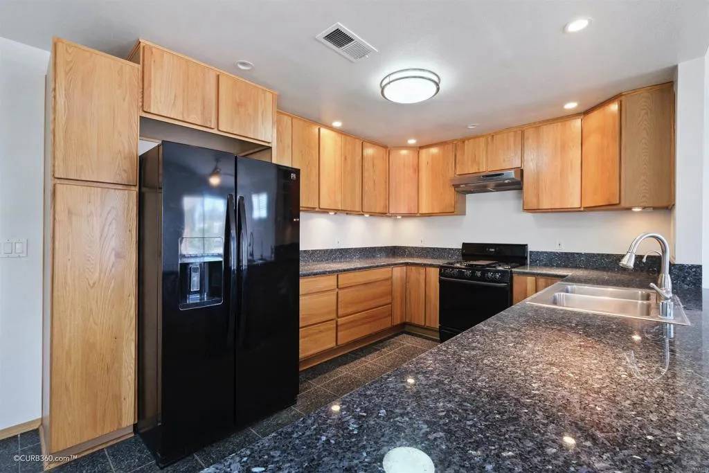San Diego, CA 92123,2622 Sprig Place