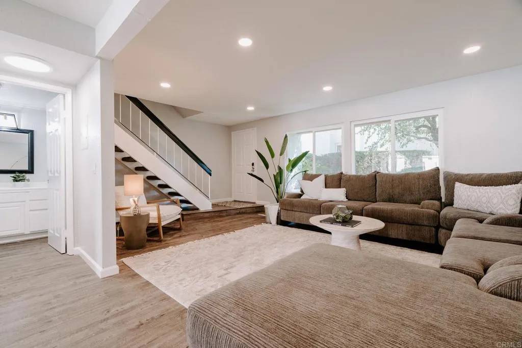 Carlsbad, CA 92010,2603 Via Bocas