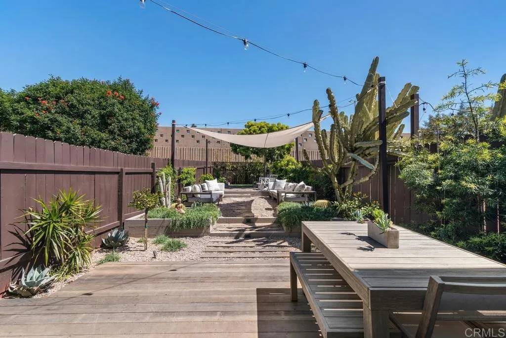 Cardiff By The Sea, CA 92007,2467 Caminito Ocean