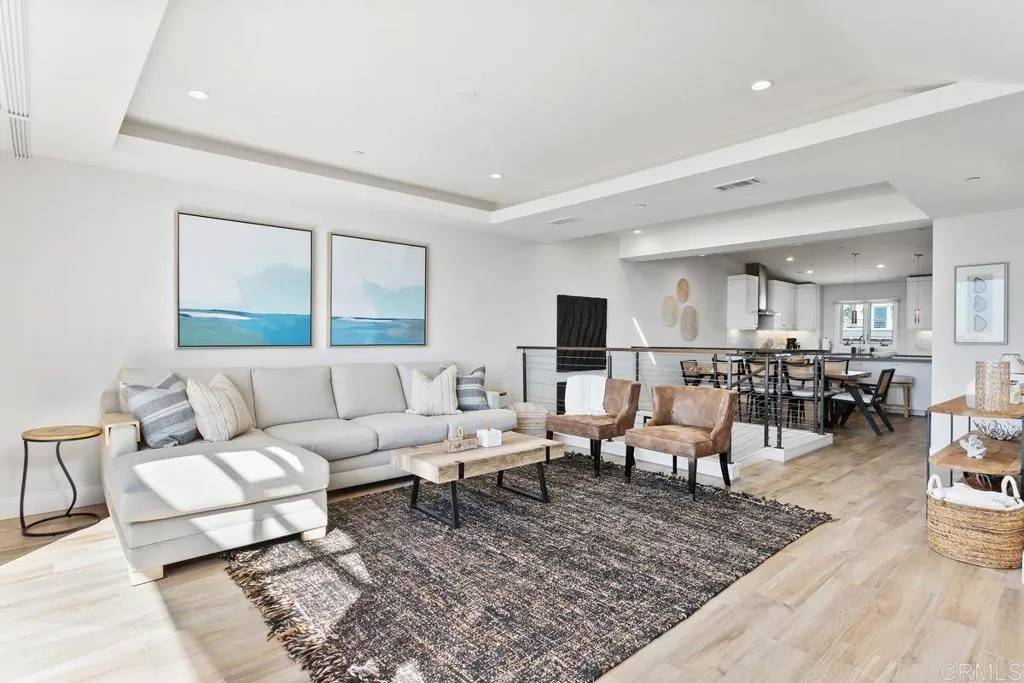 Cardiff By The Sea, CA 92007,2326 Cambridge