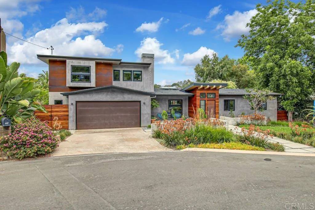 Solana Beach, CA 92075,627 Glencrest Place