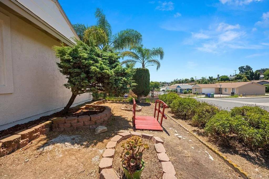 San Diego, CA 92111,2271 Crandall Drive