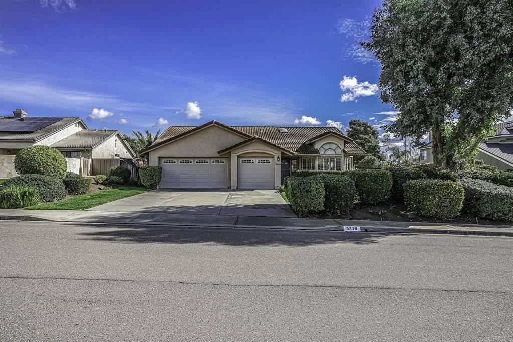 Bonsall, CA 92003,5316 Triple Crown Drive