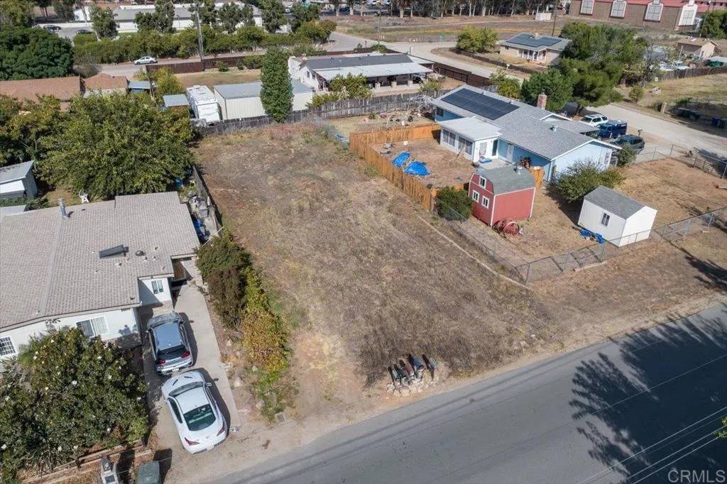 Ramona, CA 92065,0 Raymond