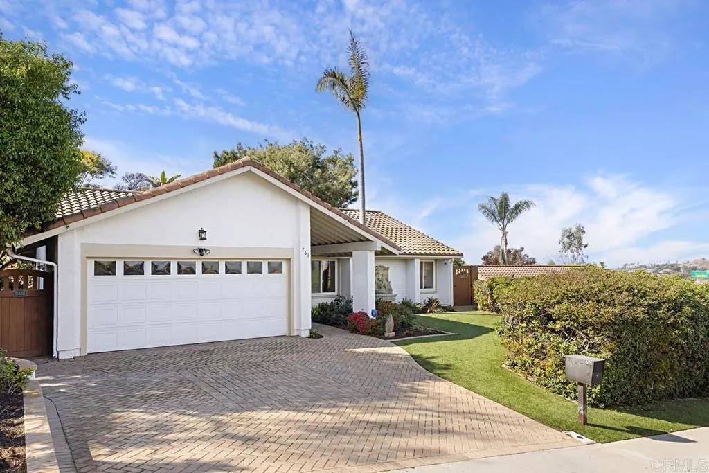 Solana Beach, CA 92075,763 Santa Florencia