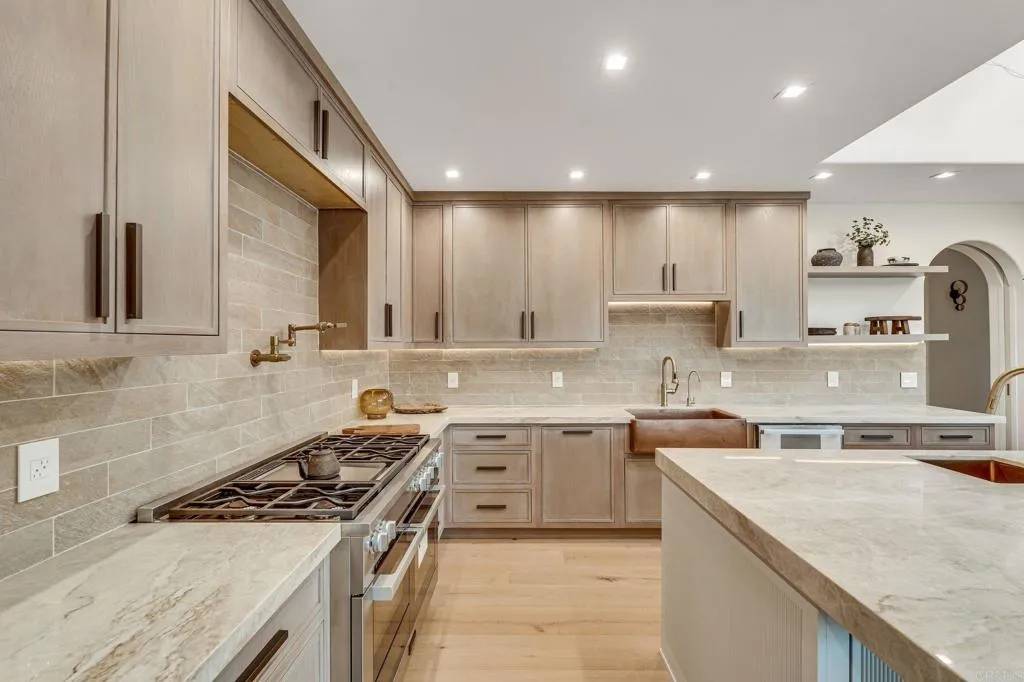 Rancho Santa Fe, CA 92067,7102 Via De Maya