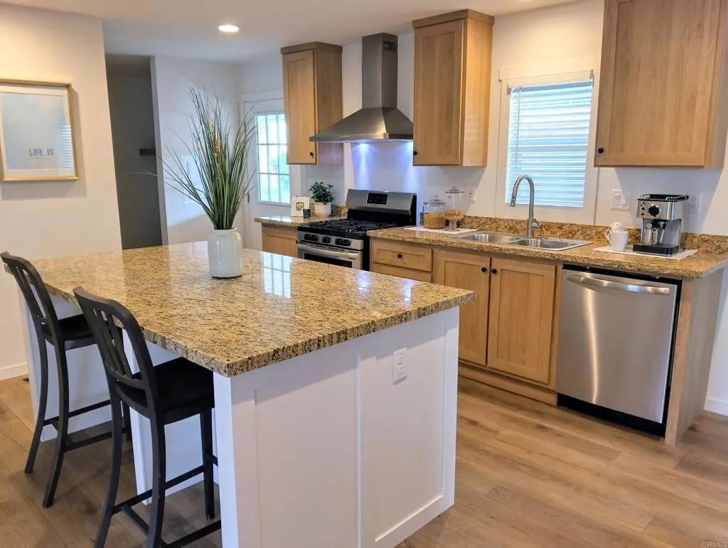 Vista, CA 92084,1506 Oak #67