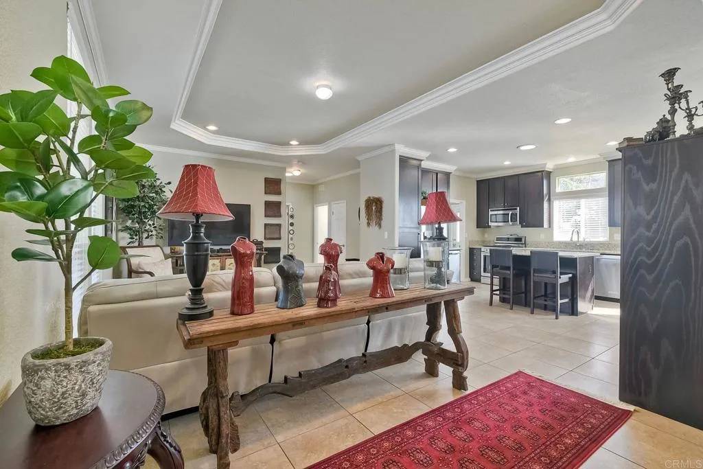 Carlsbad, CA 92011,6508 Friendly