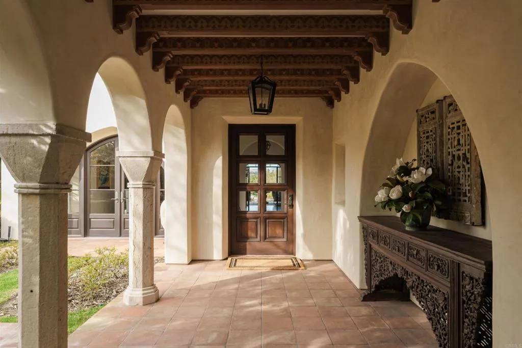 Rancho Santa Fe, CA 92067,5956 San Elijo Avenue