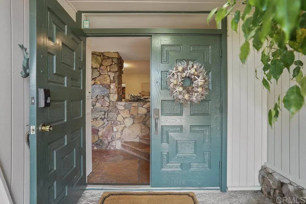 Escondido, CA 92029,1520 Via Rancho Parkway