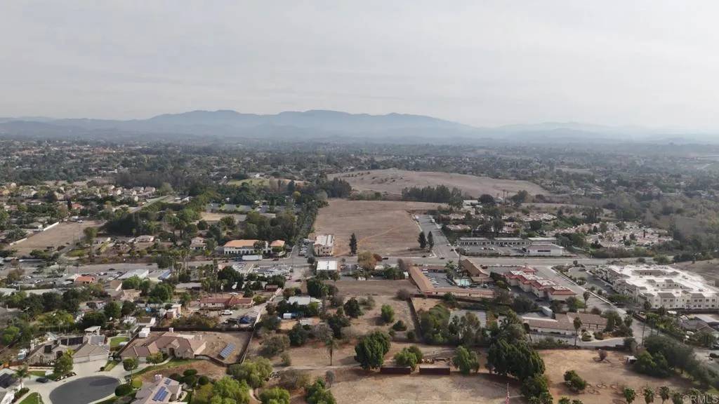 Fallbrook, CA 92028,0 Laurine Ln