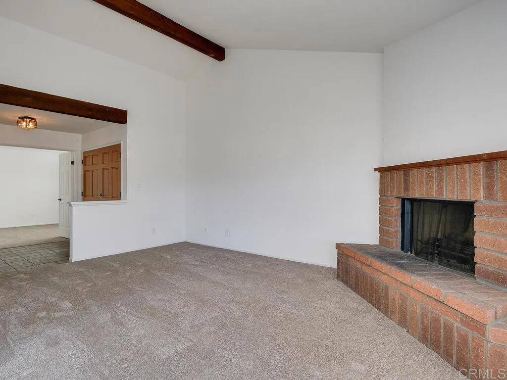 Fallbrook, CA 92028,1714 Woodlark Lane
