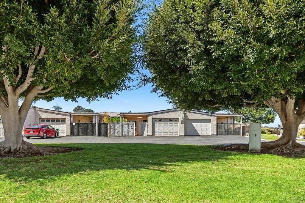 Oceanside, CA 92057,4428 Skimmer Way