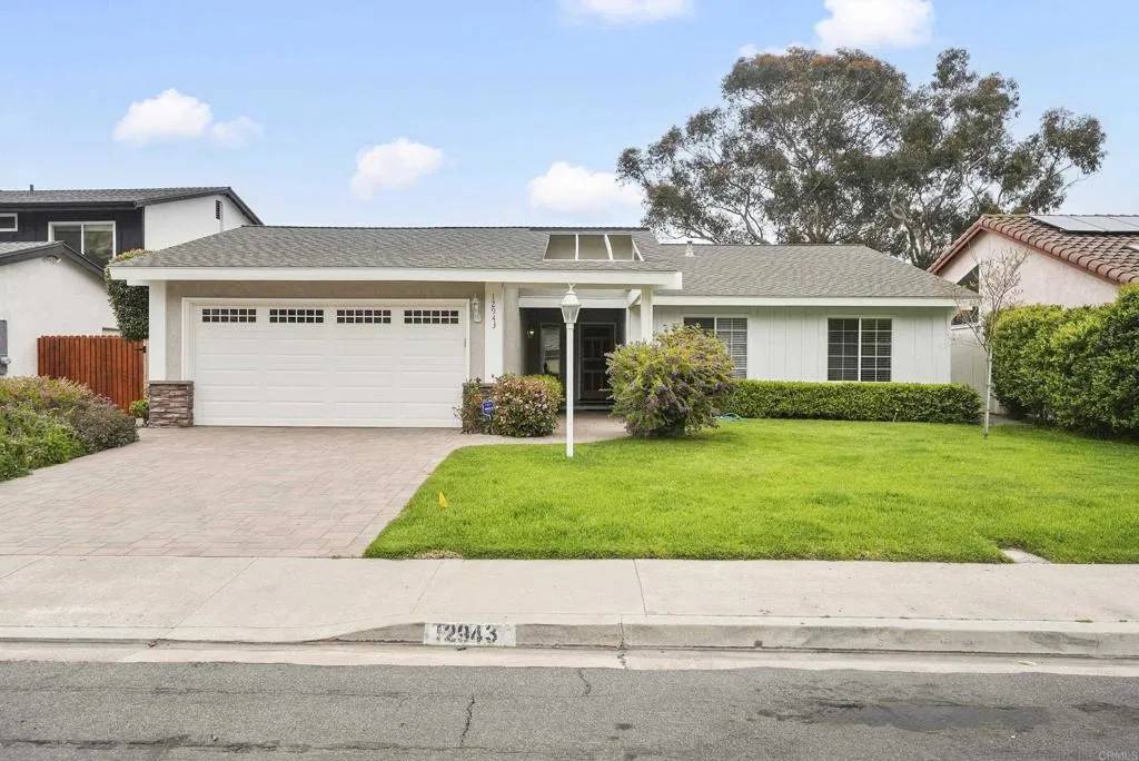 Del Mar, CA 92014,12943 Longboat Way