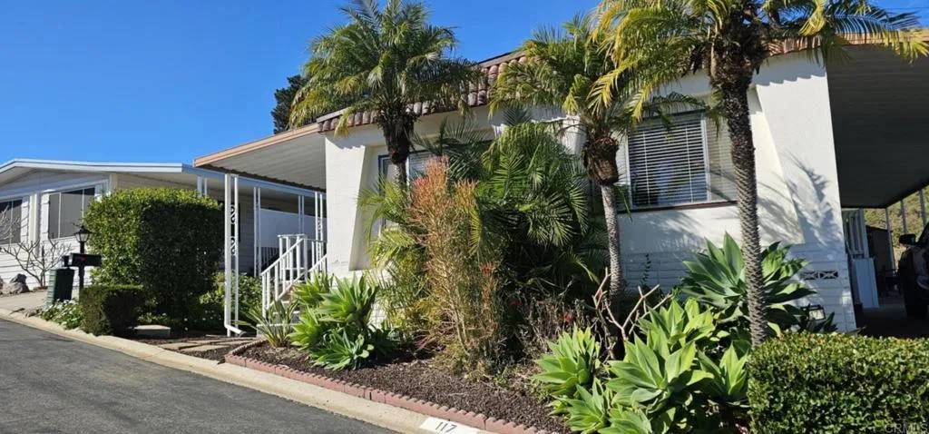San Marcos, CA 92078,1175 La Moree #117