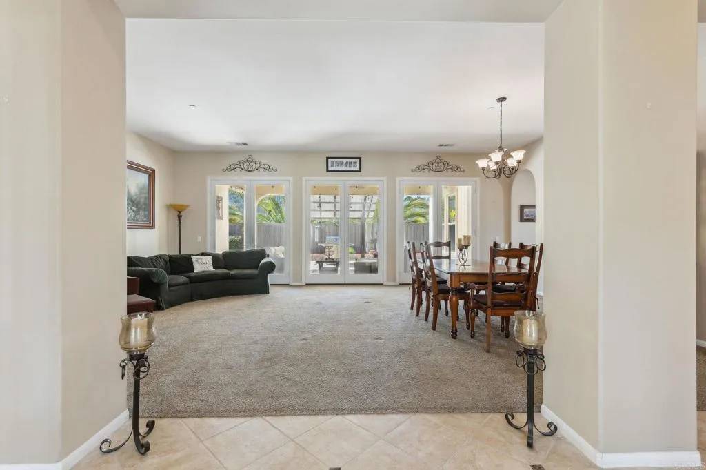 Valley Center, CA 92082,27388 Saint Andrews Lane