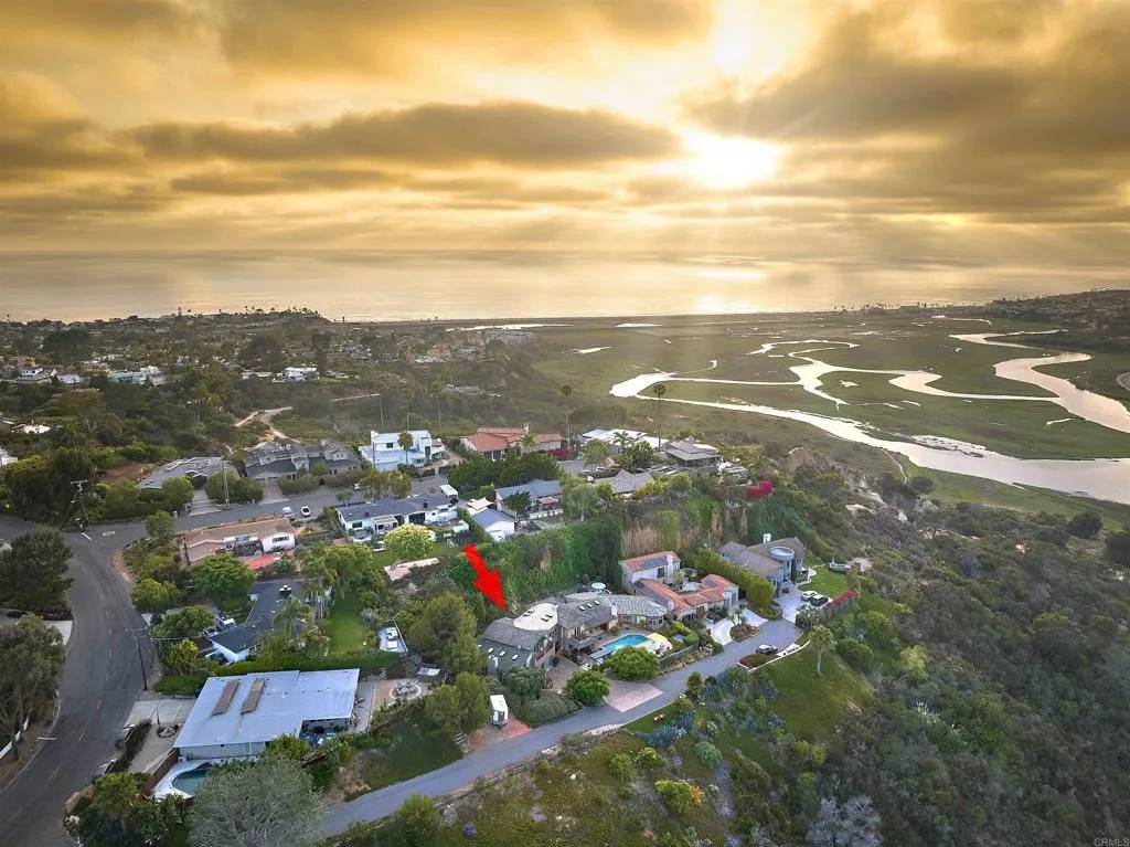 Solana Beach, CA 92075,622 Canyon Dr