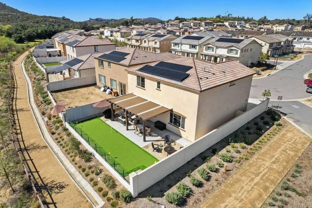 Valley Center, CA 92082,28433 Farm Creek Way