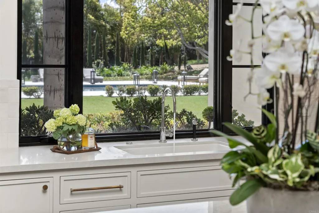 Rancho Santa Fe, CA 92067,18299 Lago Vista