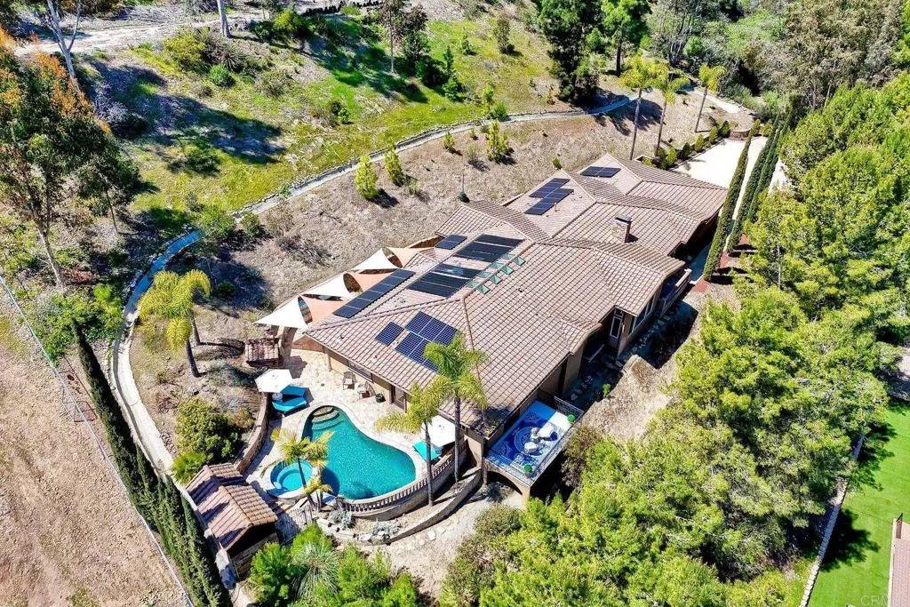 Poway, CA 92064,11558 Creek Road