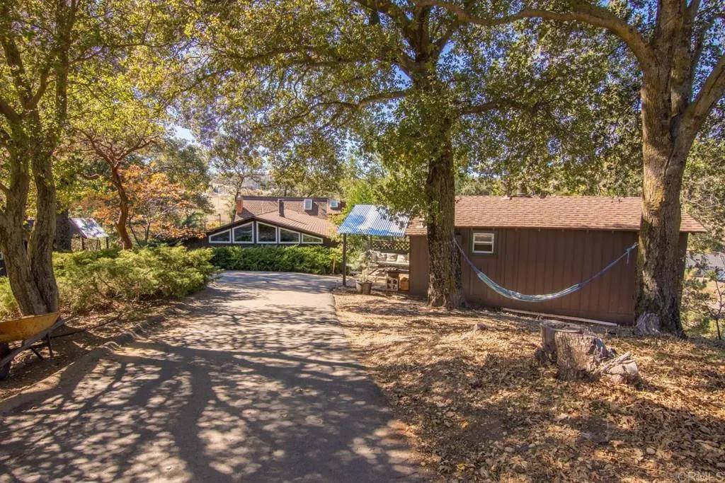 Julian, CA 92036,2112 Whispering Pines Drive
