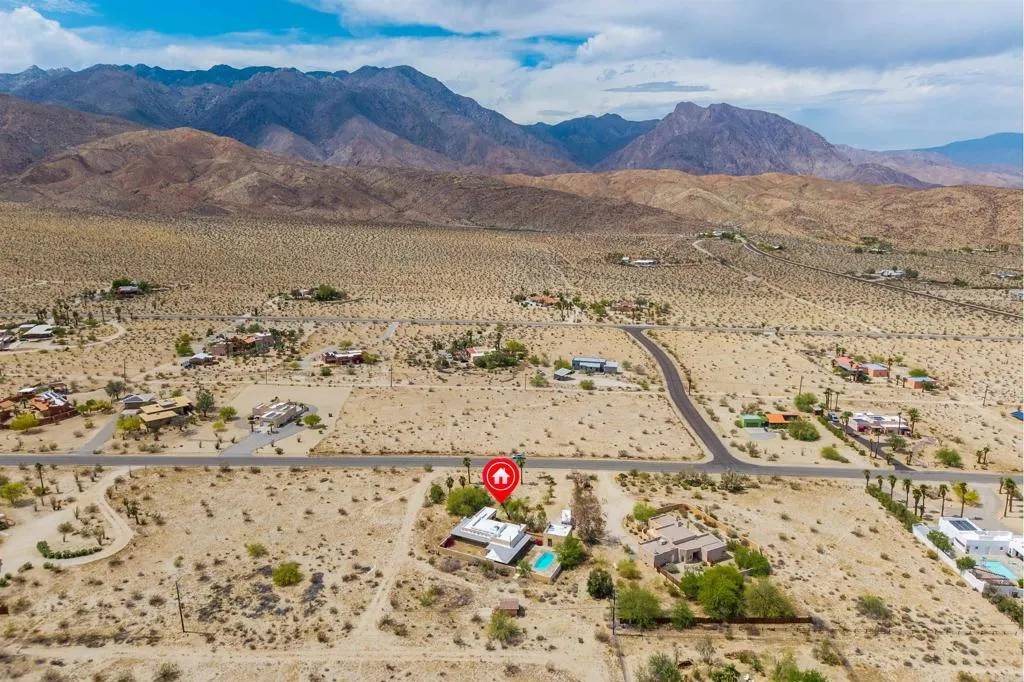 Borrego Springs, CA 92004,3211 Broken Arrow Rd