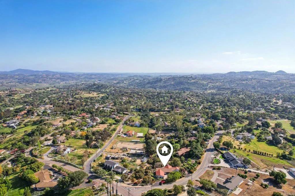 Fallbrook, CA 92028,3612 Palomar Drive